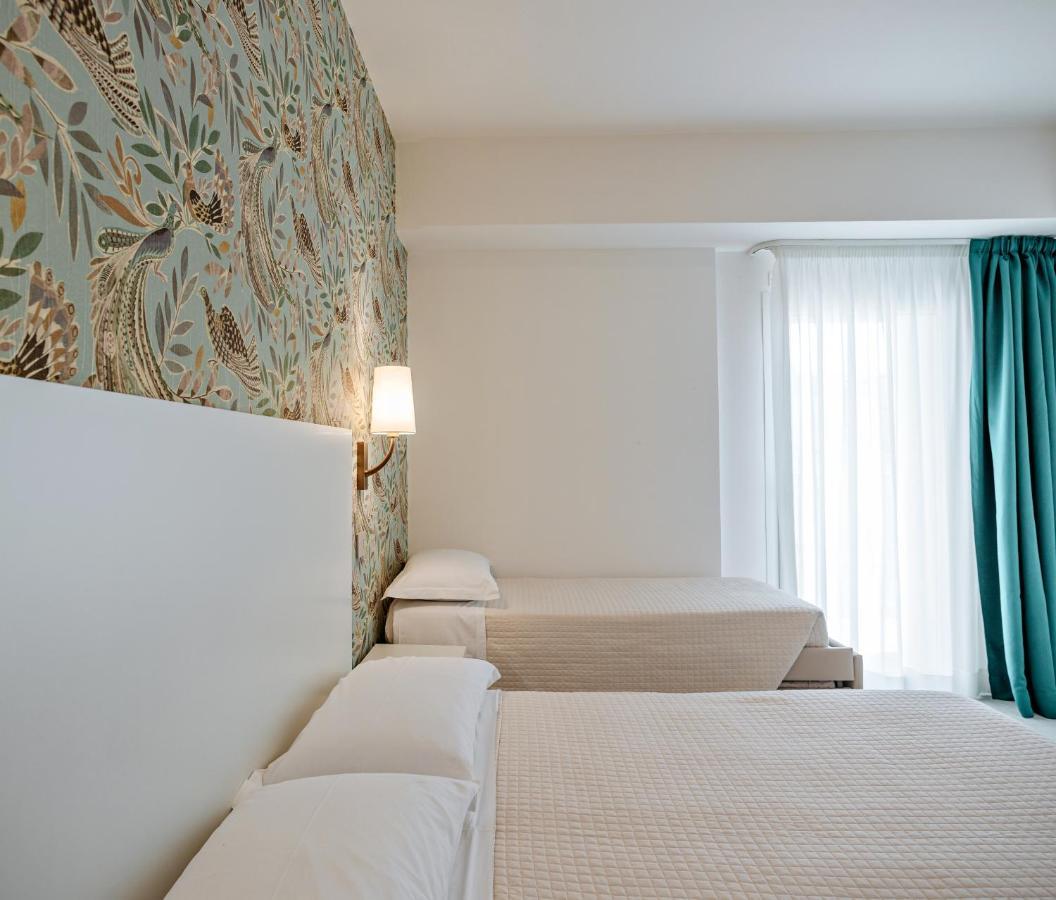 Solemare Hotel E Residence Misano Adriatico Extérieur photo