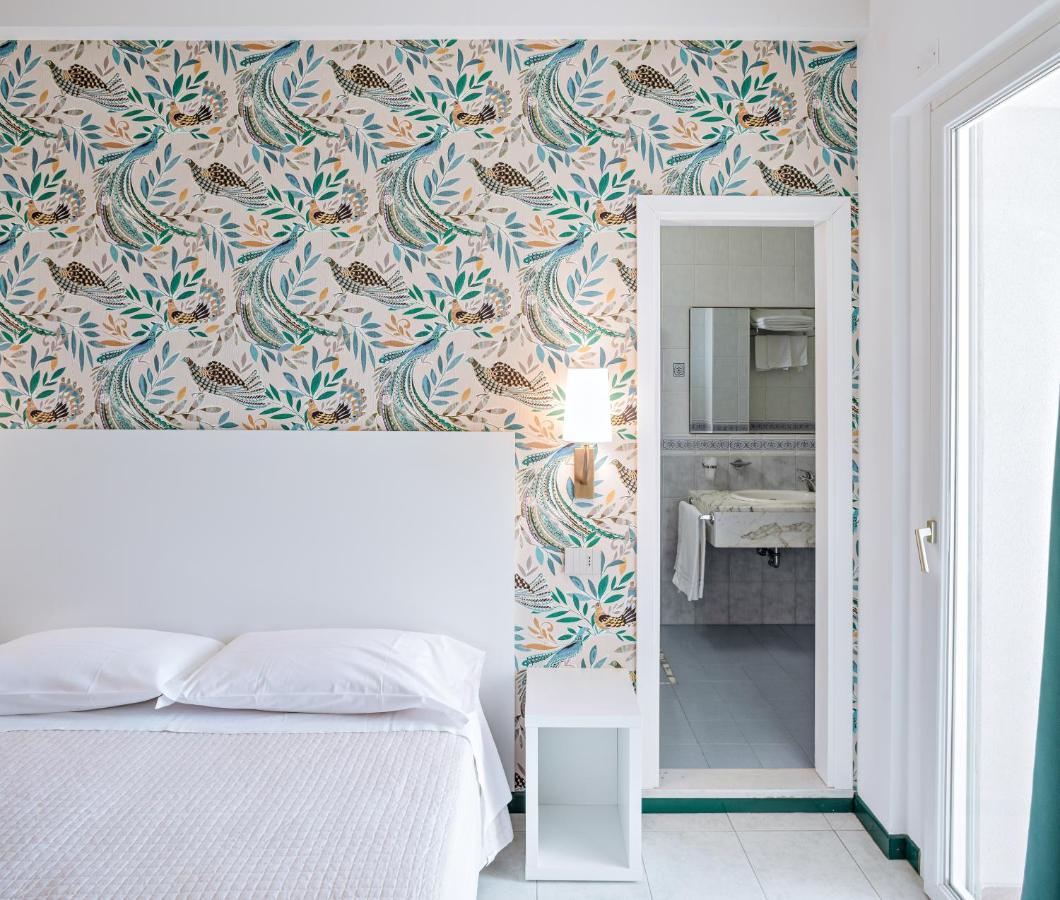 Solemare Hotel E Residence Misano Adriatico Extérieur photo