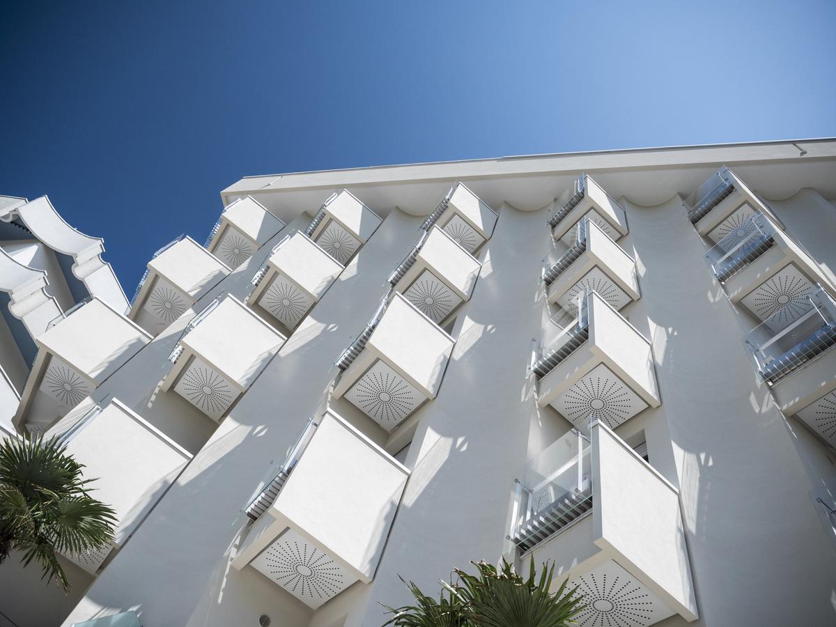 Solemare Hotel E Residence Misano Adriatico Extérieur photo